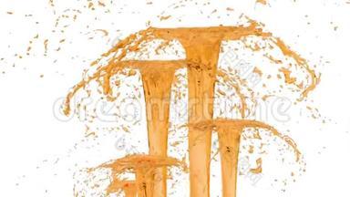 喷泉的橙色气流在空气中飞起，溅起许多飞溅。 慢吞吞的橙汁作为糖浆或甜柠檬水